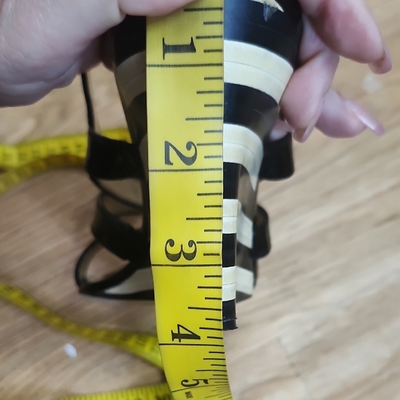 Kate Spade Black patent leather strappy wedge sandals - Picture 12 of 14